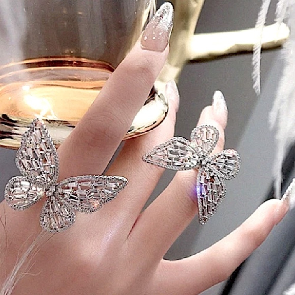 WHITE GOLD PLATED ZIRCON BUTTERFLY RING - Picture 15 of 16